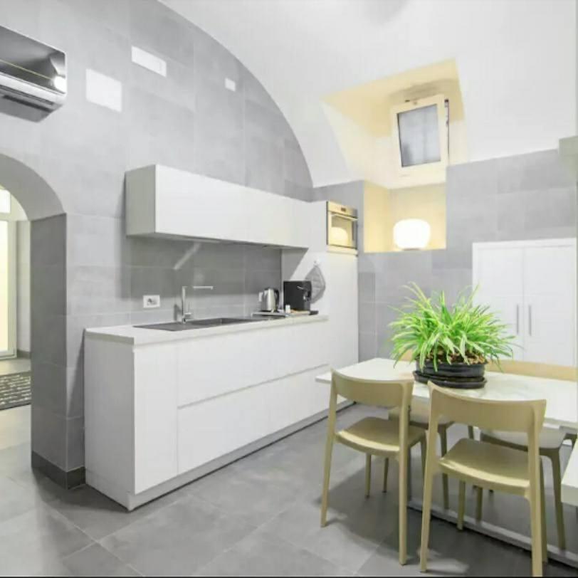 Mezzocannone Home - Casa Vacanze Centro Storico Napoli Extérieur photo